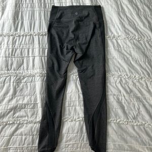 Lulu lemon gray Wunder Under Leggings
